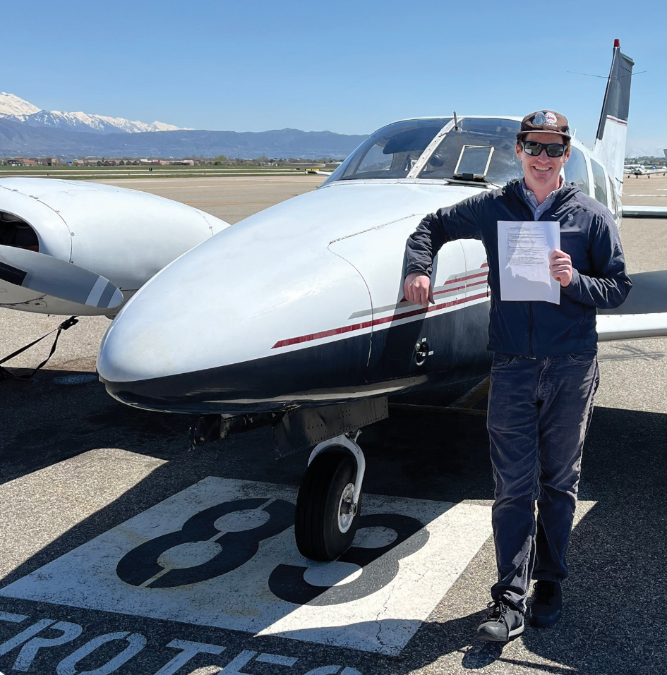 Aerotech multi-engine student by aircraft